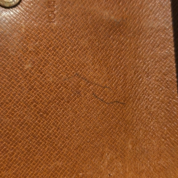 LV long wallet - Picture 14 of 16